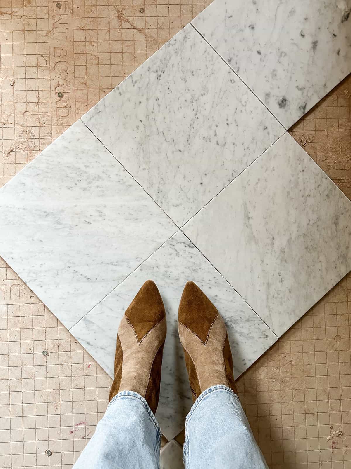 carrara marble floors diamond layout