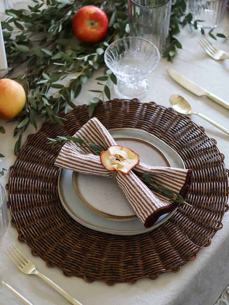 Autumn Tablescape