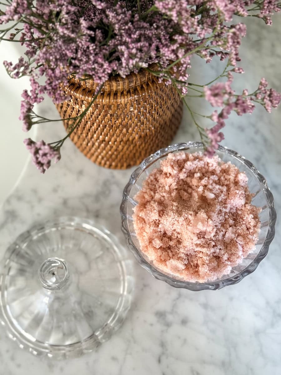 rose sugar scrub